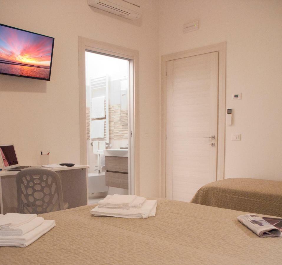 Alba D'Abruzzo Bed And Breakfast Alba Adriatica Exterior photo